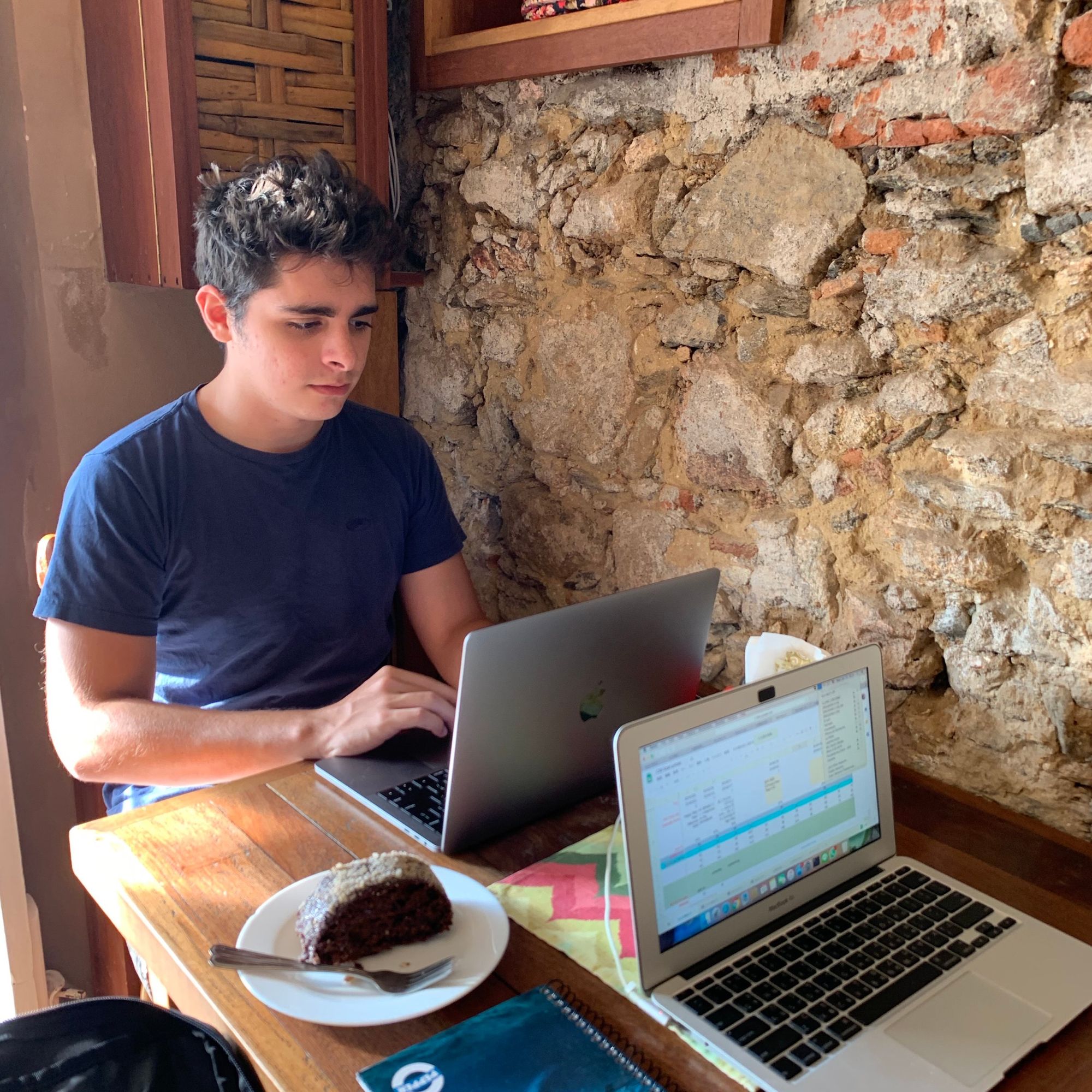 How this self taught developer made $70,000 whilst travelling