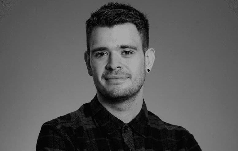 A six-figure freelancer without a CS degree tells all