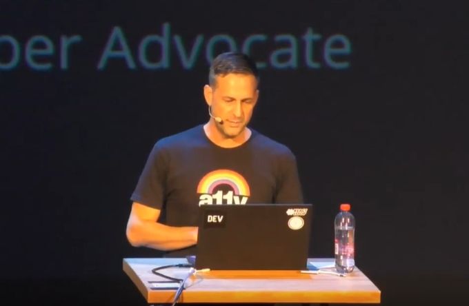 This self-taught former Tesla developer talks learning to code